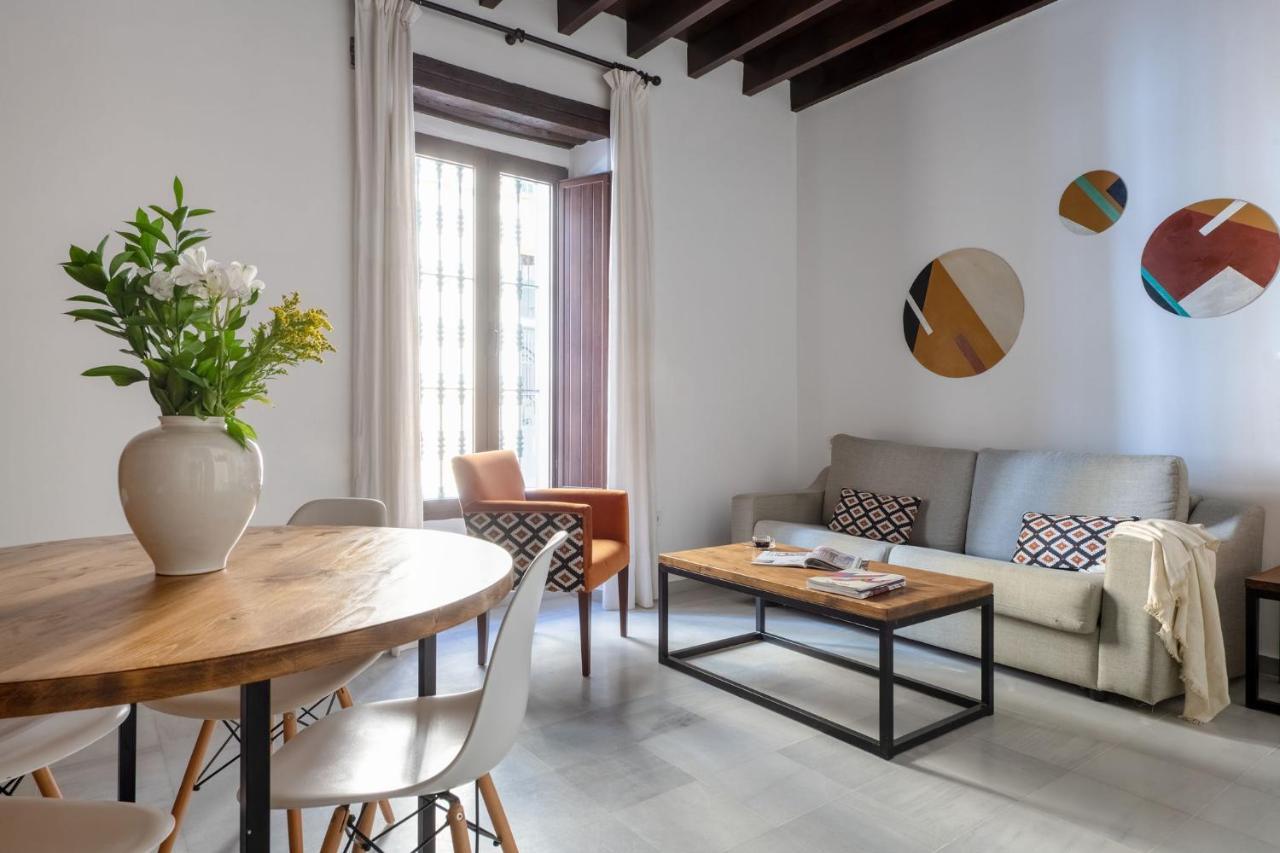 Triana Boutique Apartments By Hommyhome Seville Luaran gambar