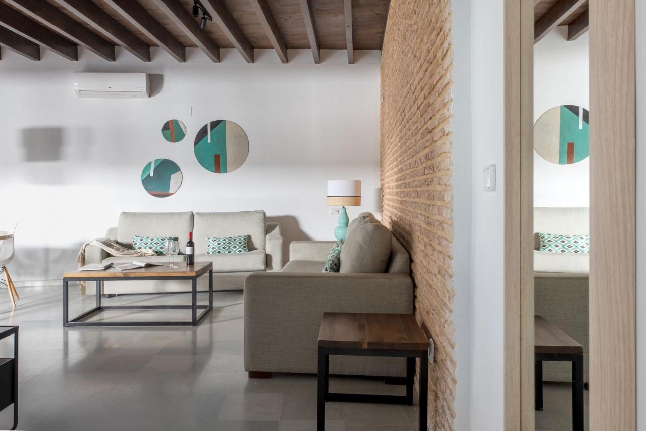 Triana Boutique Apartments By Hommyhome Seville Luaran gambar