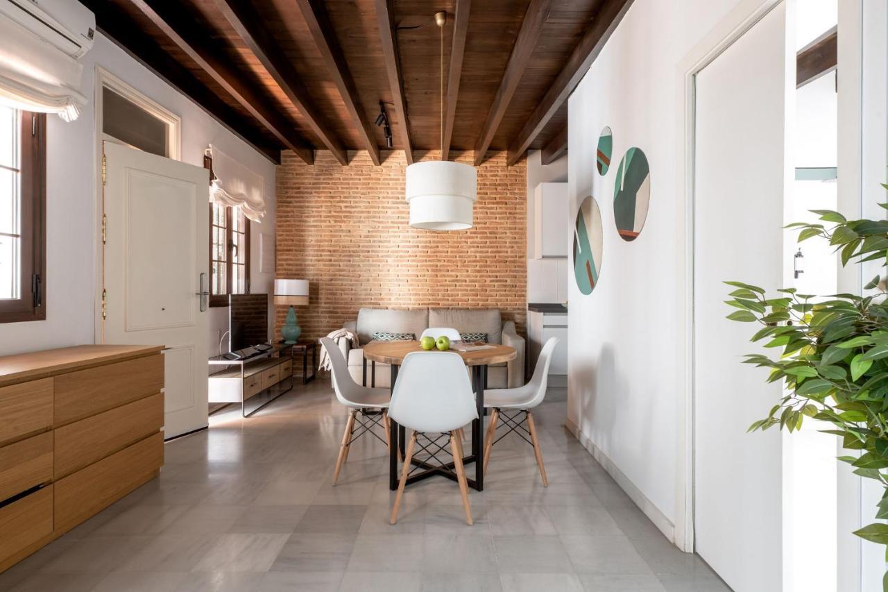 Triana Boutique Apartments By Hommyhome Seville Luaran gambar