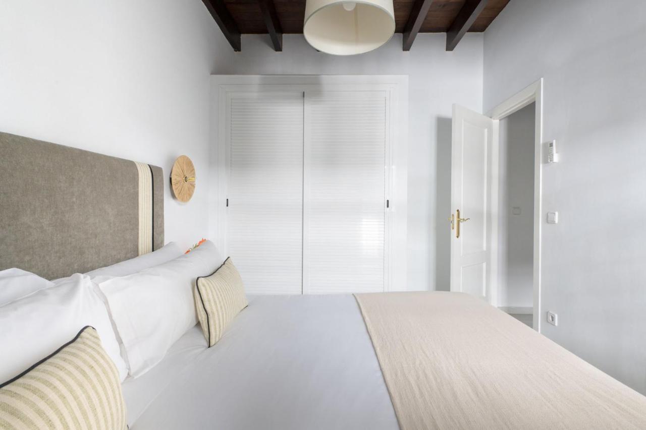 Triana Boutique Apartments By Hommyhome Seville Luaran gambar