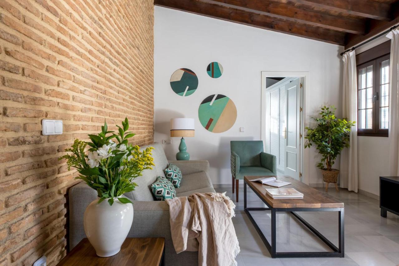 Triana Boutique Apartments By Hommyhome Seville Luaran gambar